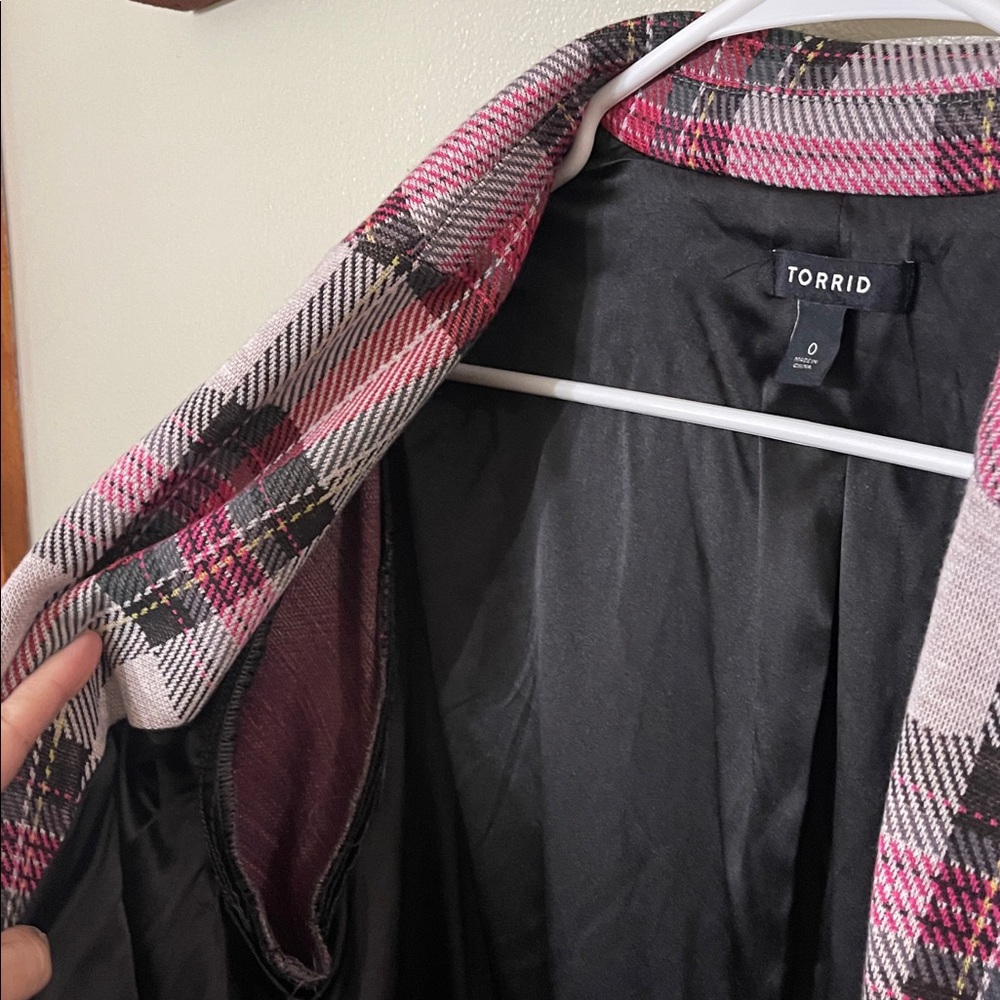Torrid Plaid Jacket - Picture 6 of 7